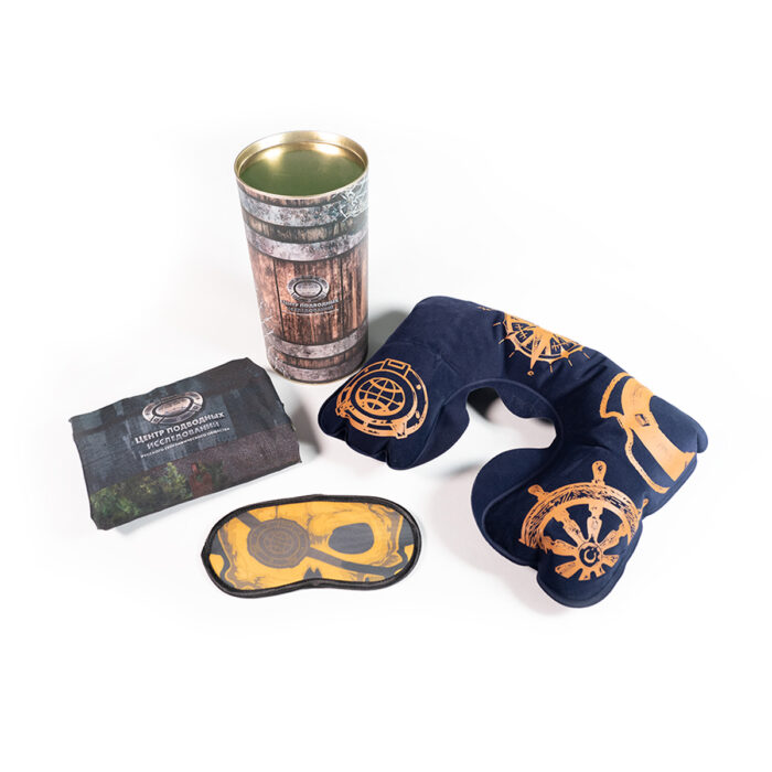 Дорожный набор с маской-пиратом 1